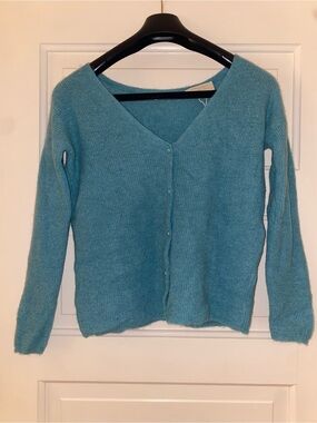 Sézane XXS Light Sage Teal V-Neck Button Cardigan Sweater